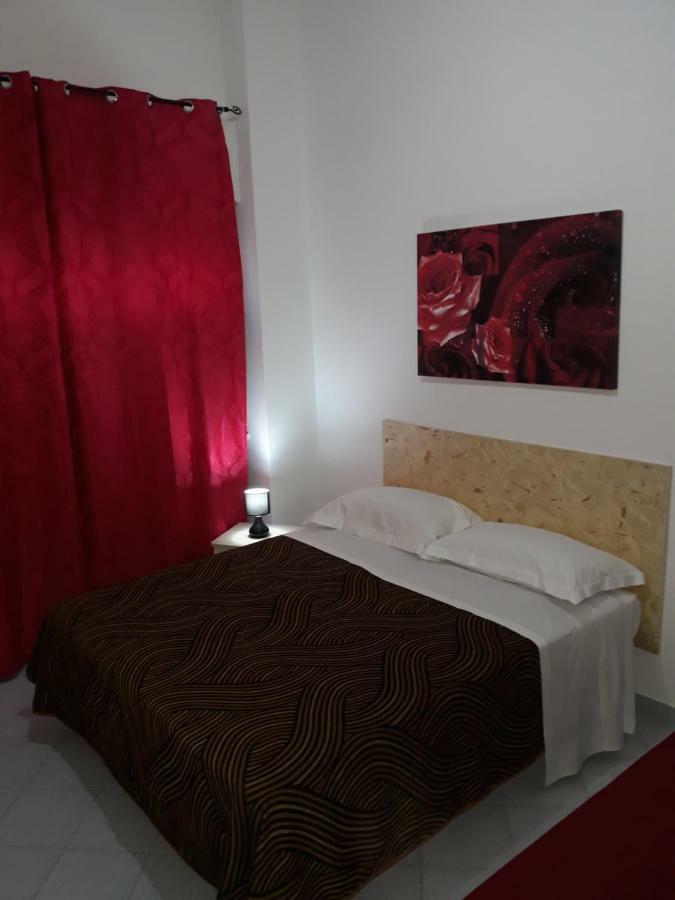 Rooms Center Wolf - Matrimoniale E Comunicanti Matera Zewnętrze zdjęcie