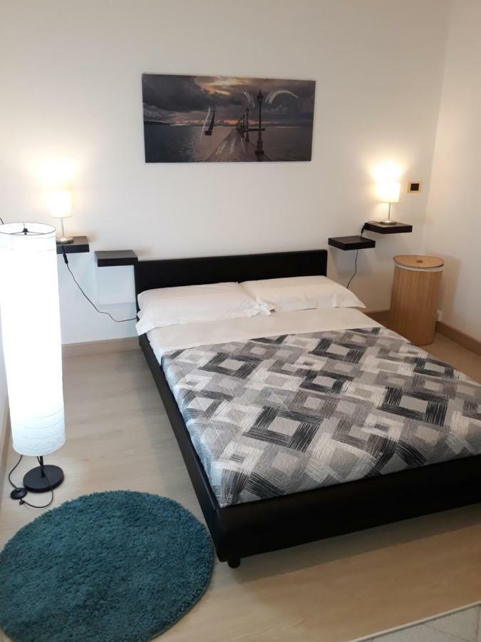 Rooms Center Wolf - Matrimoniale E Comunicanti Matera Zewnętrze zdjęcie